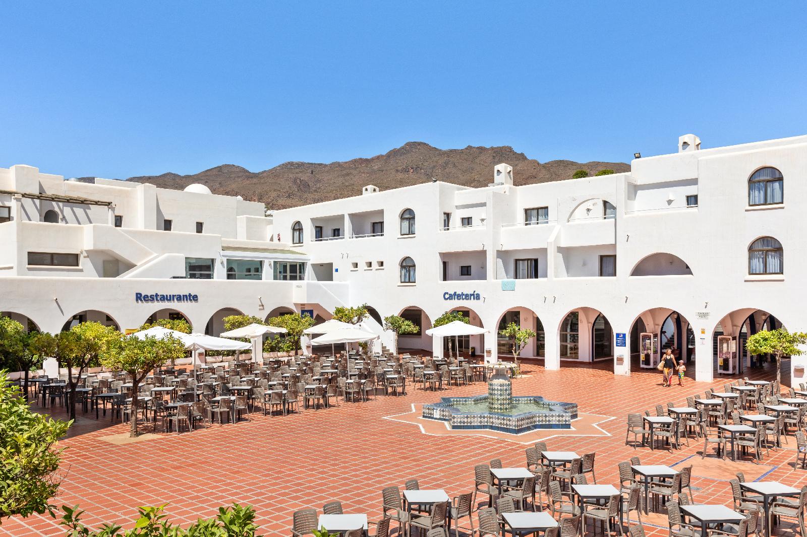 Apartamentos Turísticos Best Pueblo Indalo