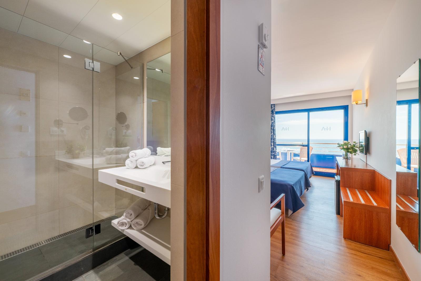 Tahiti Playa Hotel & Suites