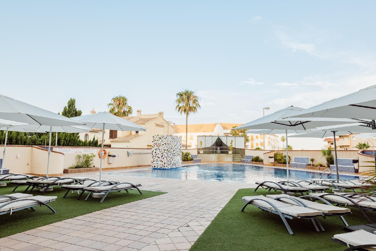 Gaviotas Hotel & Event Center