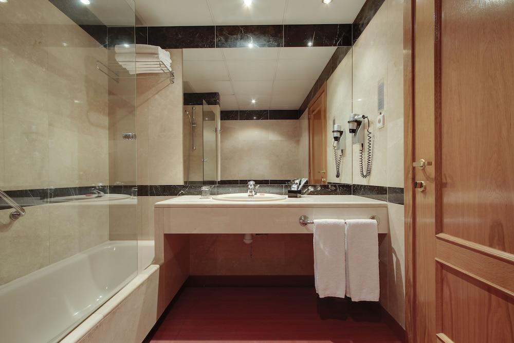 1881 Madrid Ventas Hotel