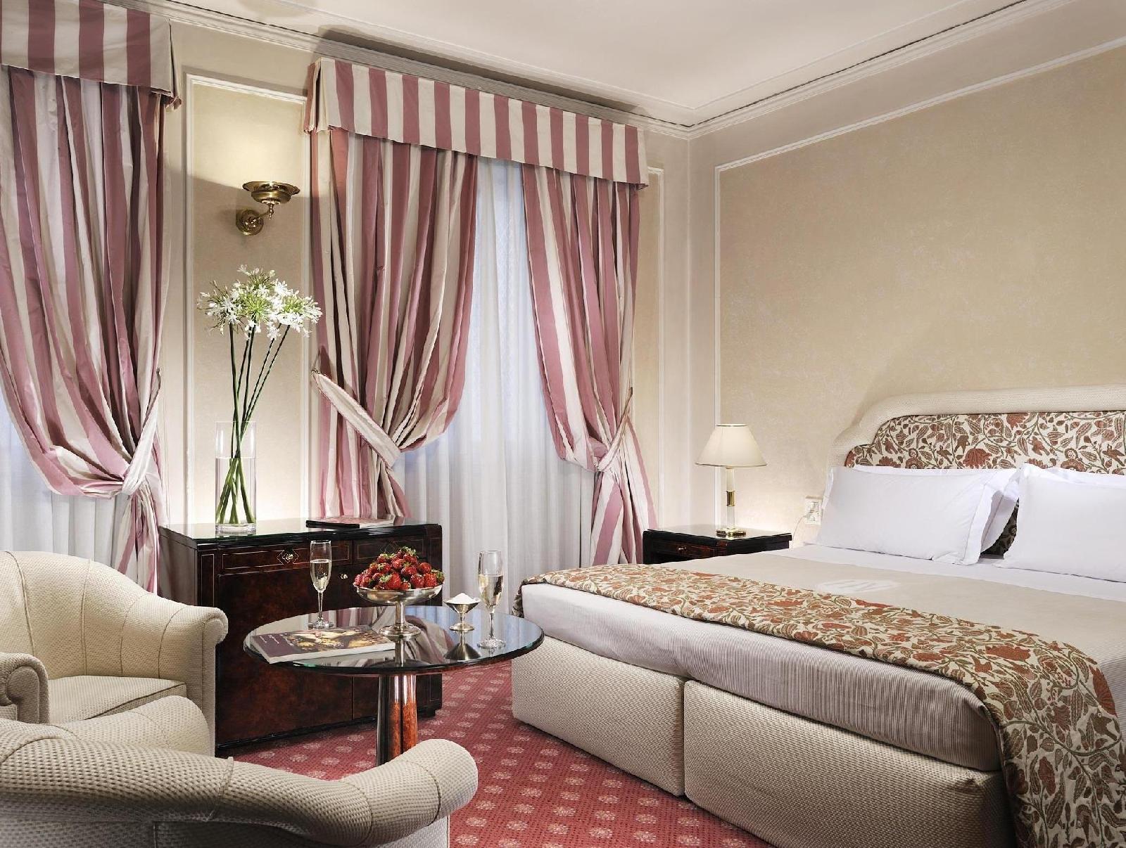 Hotel De La Ville
