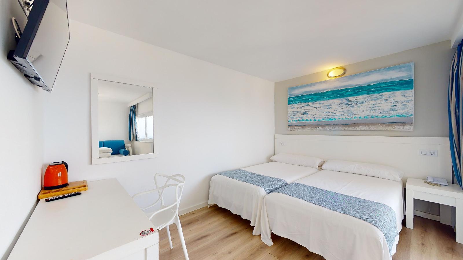 HYB Eurocalas Aparthotel