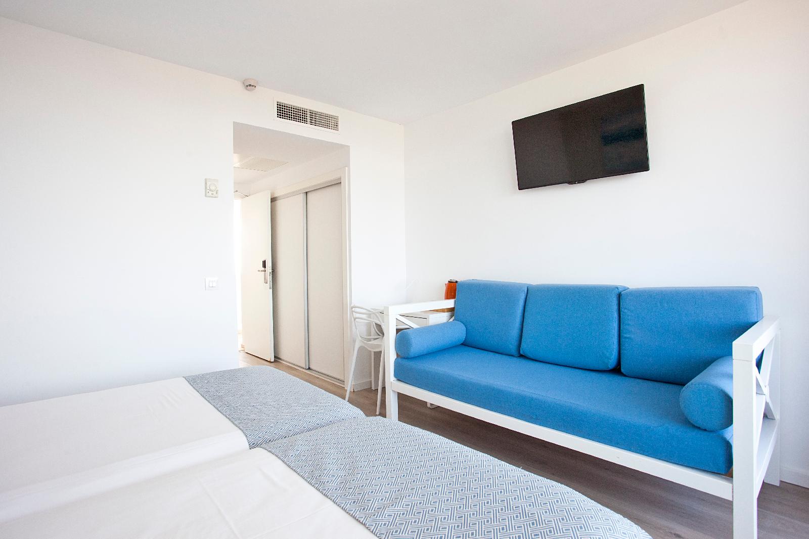 HYB Eurocalas Aparthotel