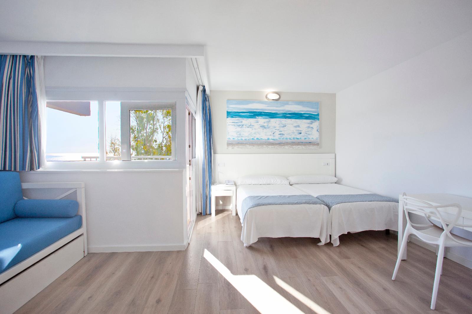 HYB Eurocalas Aparthotel