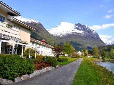 Loenfjord