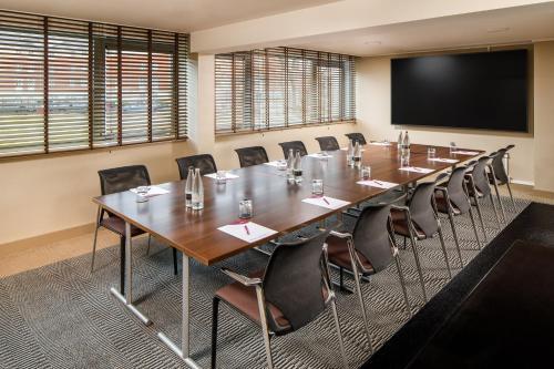 Crowne Plaza Manchester Airport