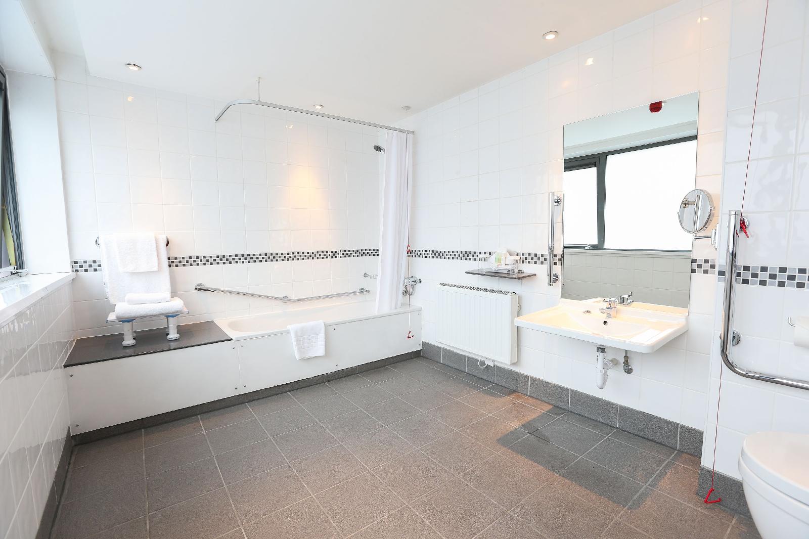 Crowne Plaza Manchester Airport