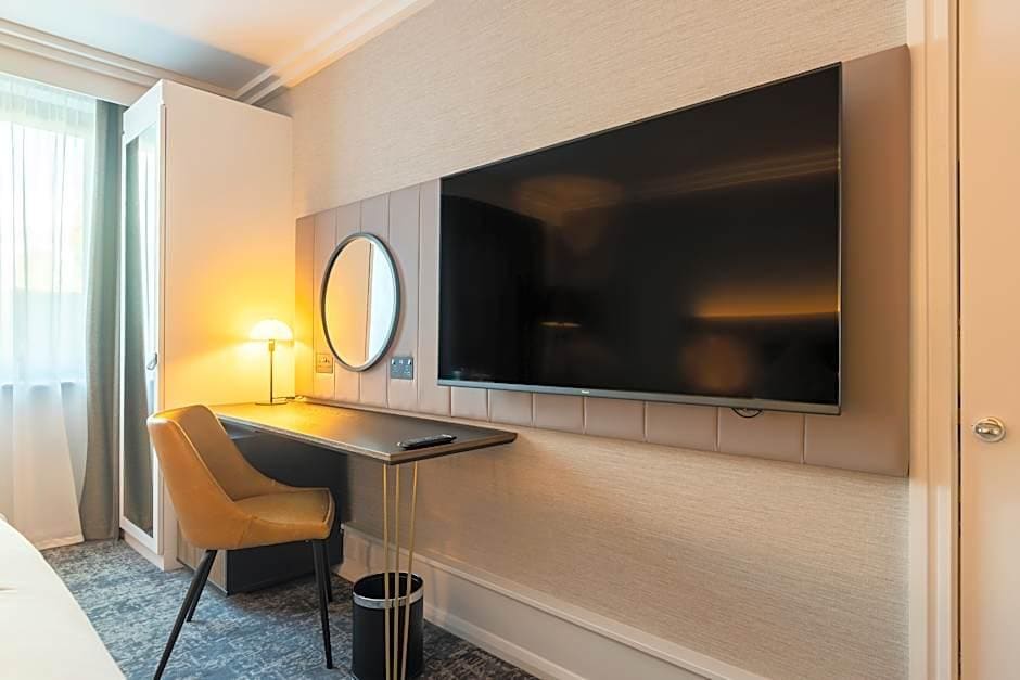 Crowne Plaza Manchester Airport