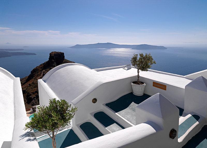 Tholos Resort