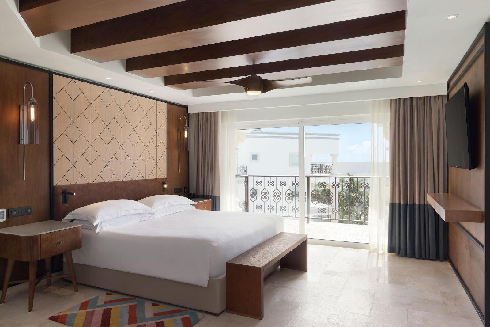 Hyatt Vivid Playa del Camen