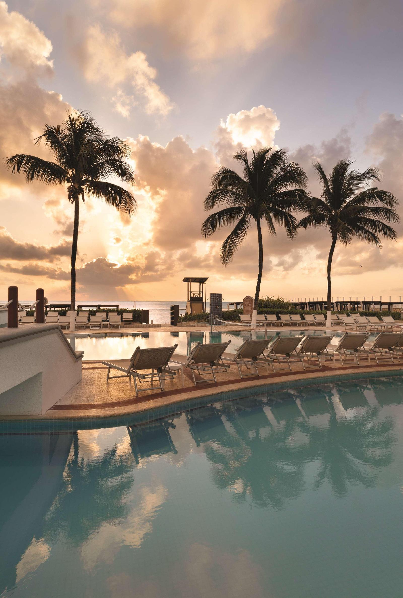 Hyatt Vivid Playa del Camen