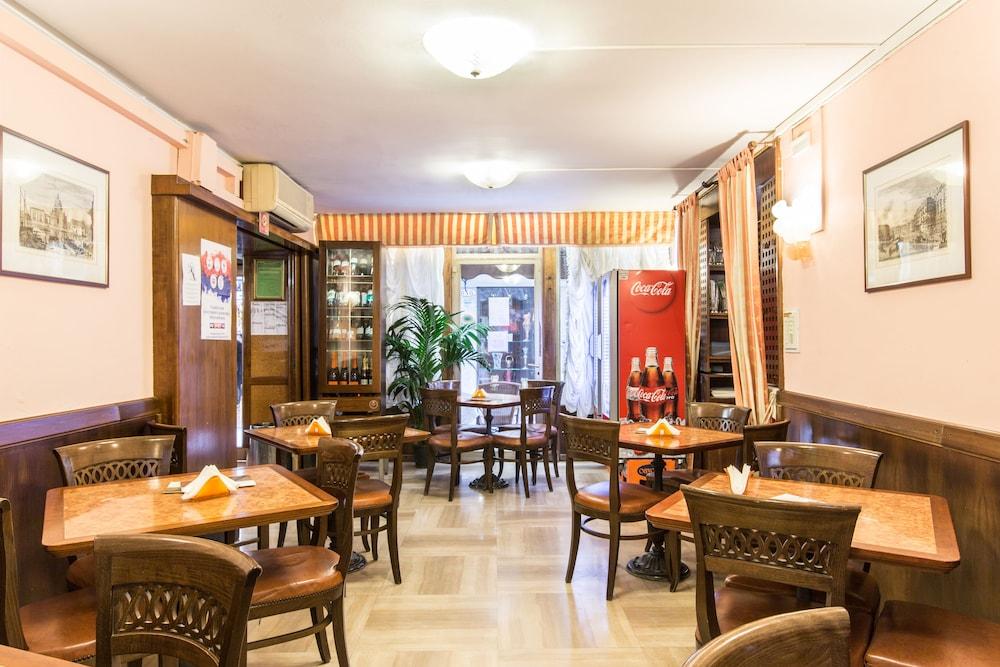 San Marco Hotel Ambassador Tre Rose