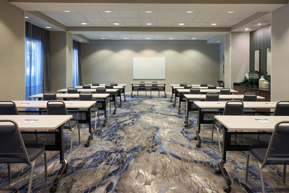 Fairfield Inn & Suites Orlando International Drive/Convention Center
