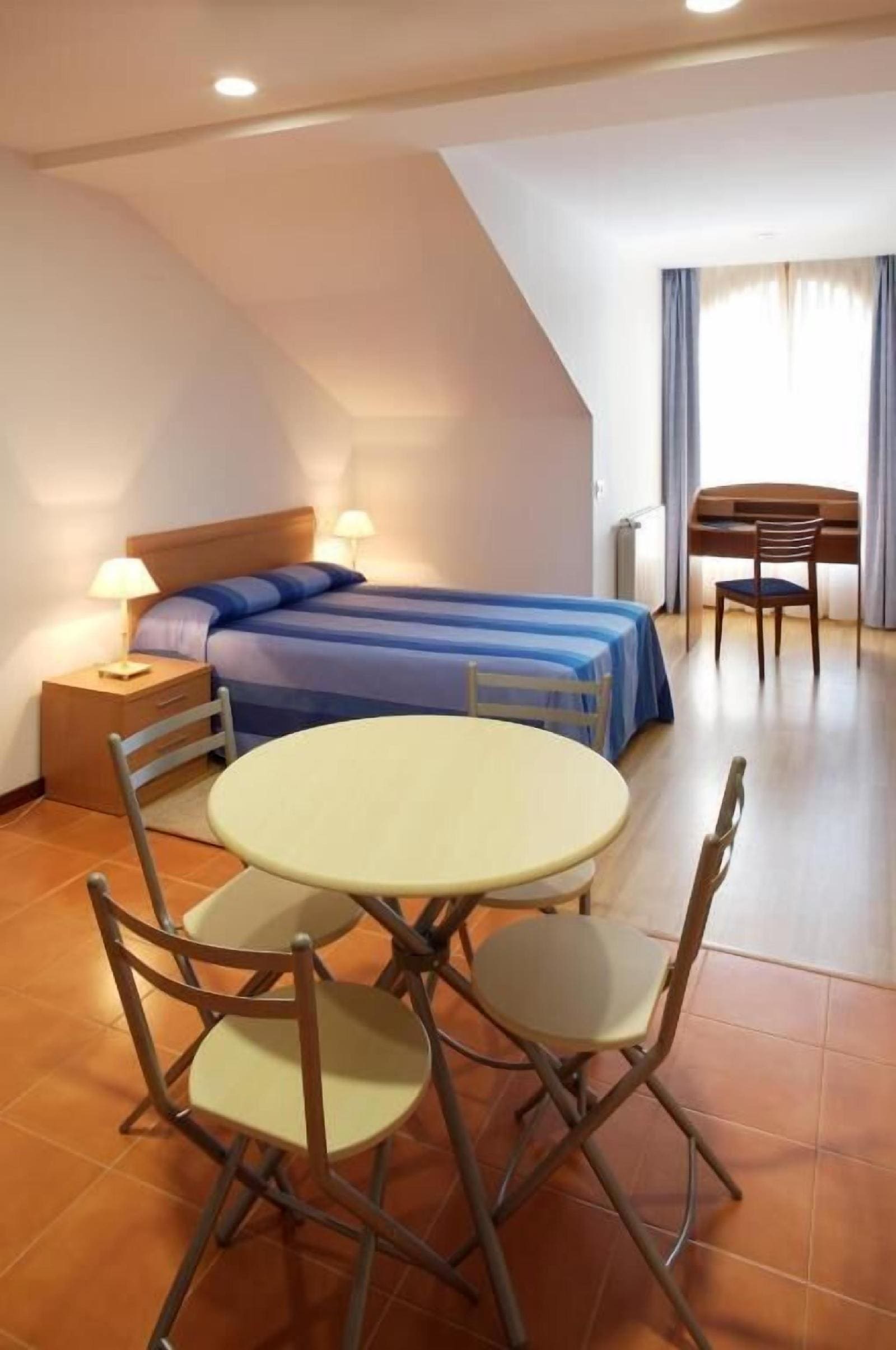 Apartamentos Turísticos Blue San Esteban