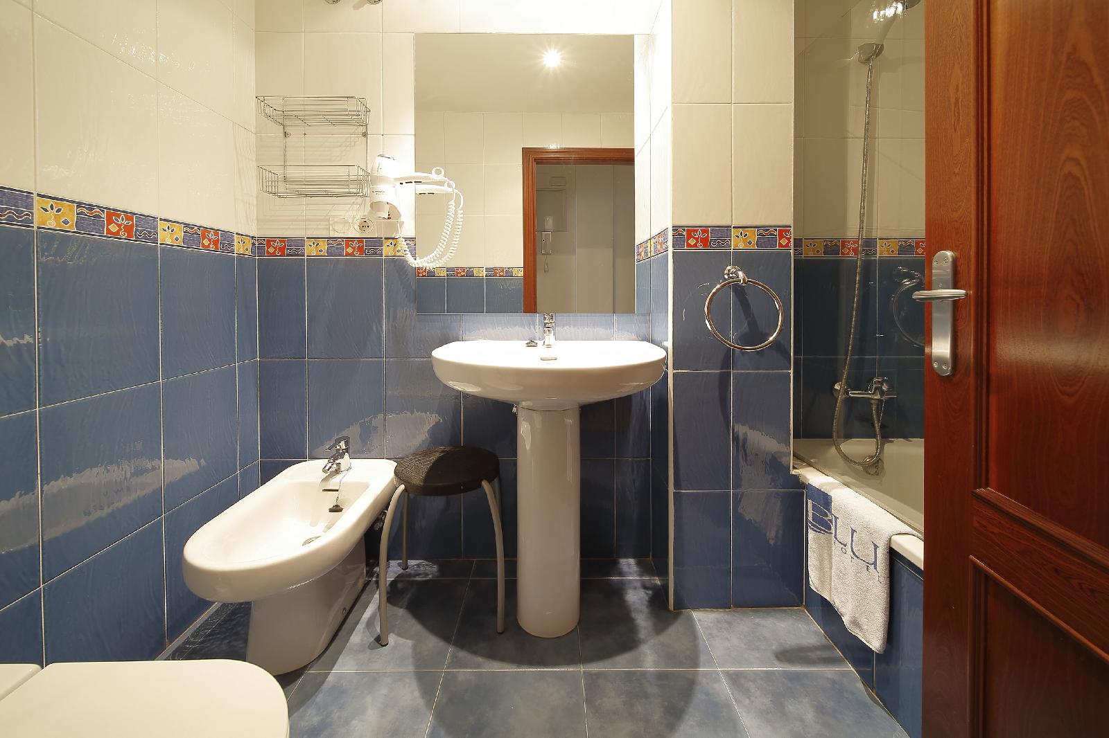Apartamentos Turísticos Blue San Esteban