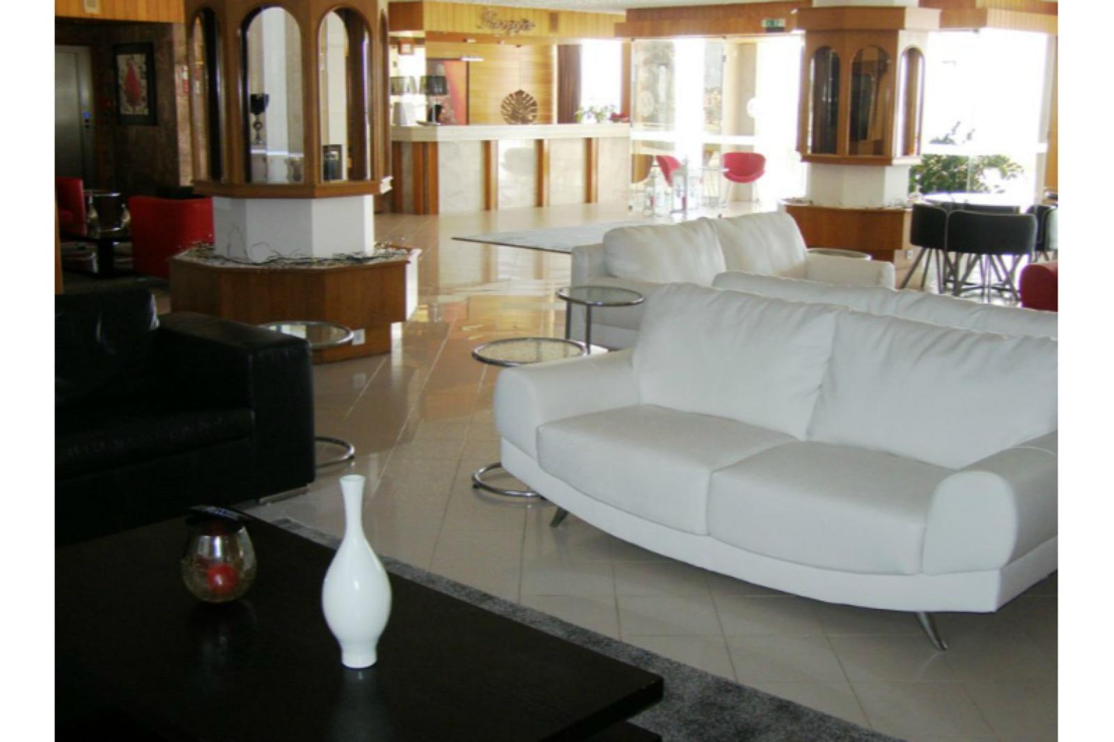 Aparthotel Algar