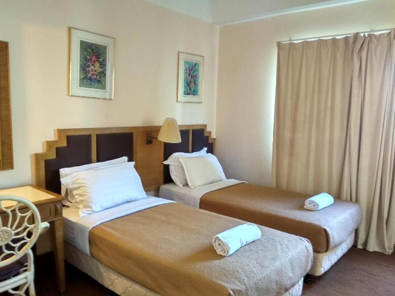 Everly Resort and Serviced Apartment