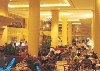 Everly Resort and Serviced Apartment