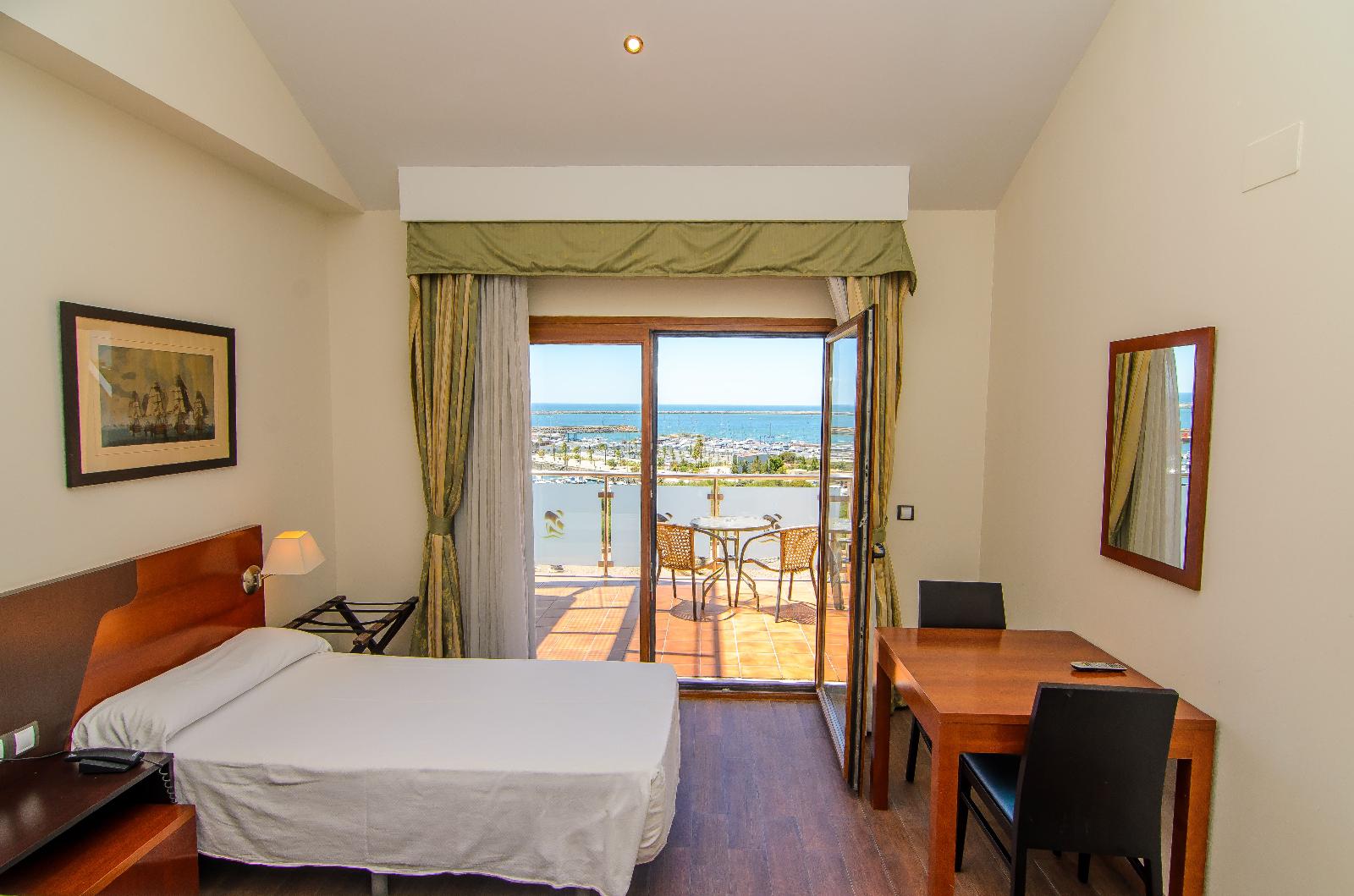 Martin Alonso Pinzon Hotel Apartamento