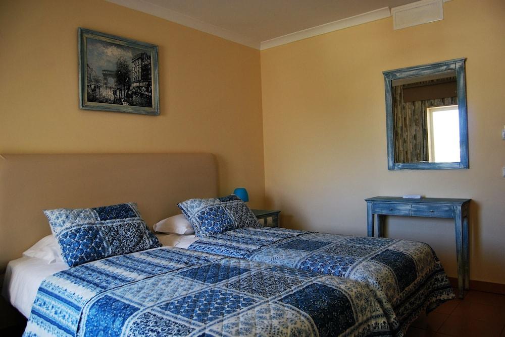 Hotel Praia do Burgau