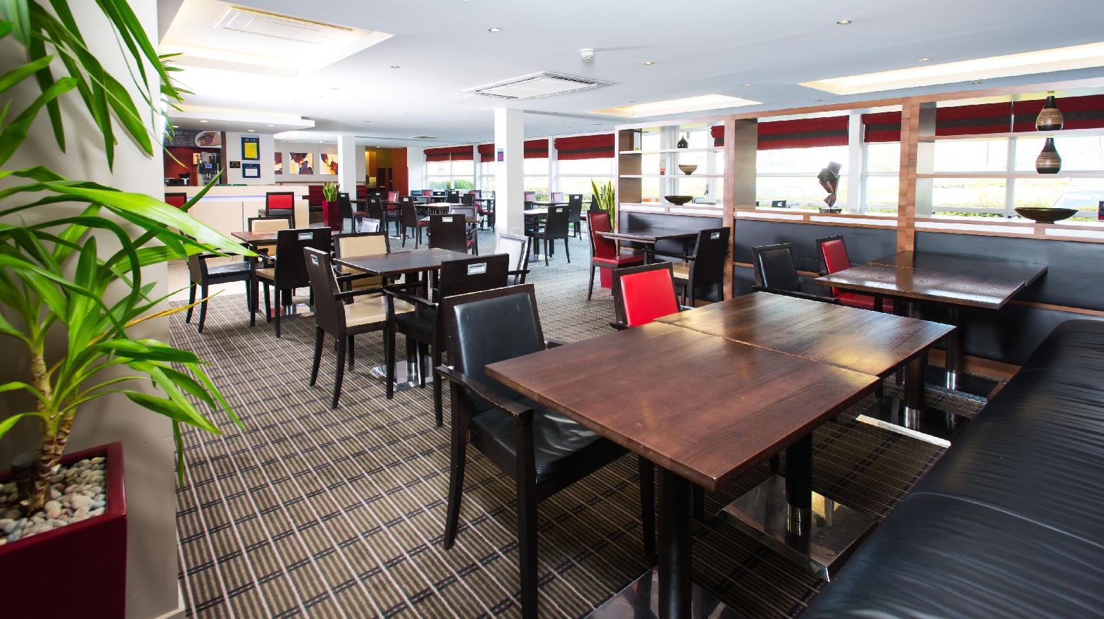 Holiday Inn Express Milton Keynes