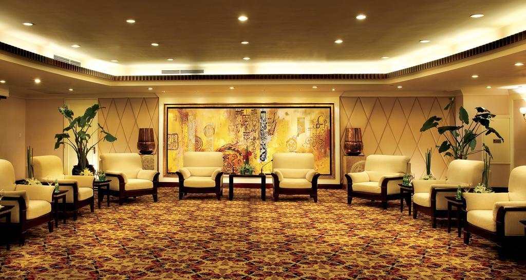 Howard Johnson Plaza Guizhou