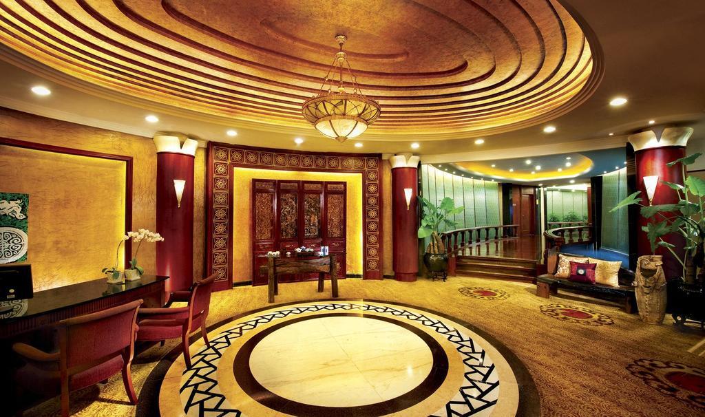 Howard Johnson Plaza Guizhou