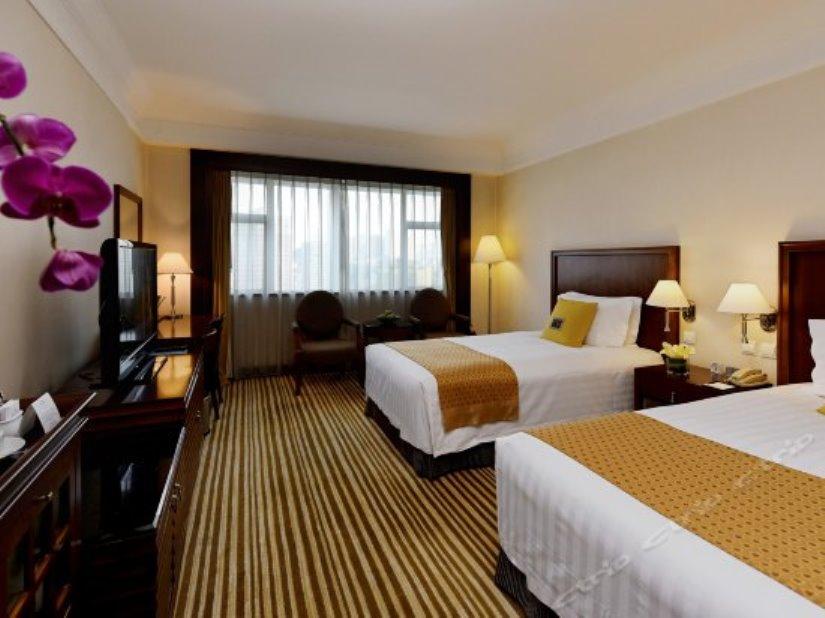 Howard Johnson Plaza Guizhou