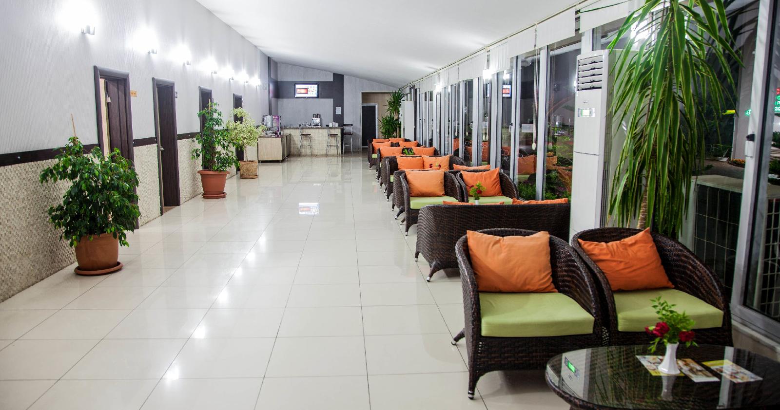 Lonicera Club & Beach