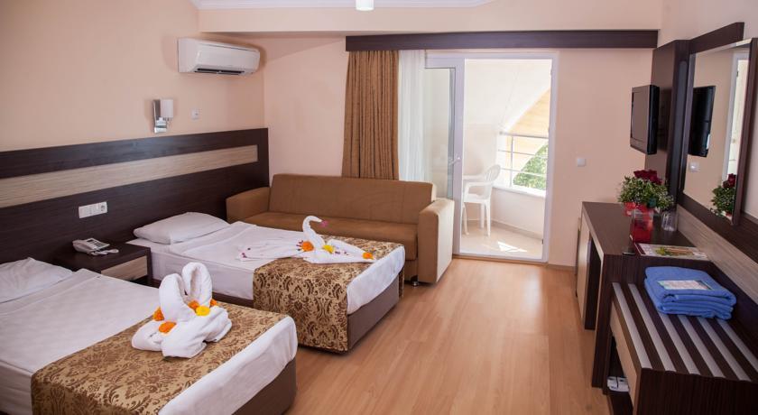 Lonicera Club & Beach