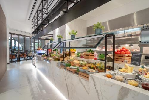 Amwaj Rotana - Jumeirah Beach Residence