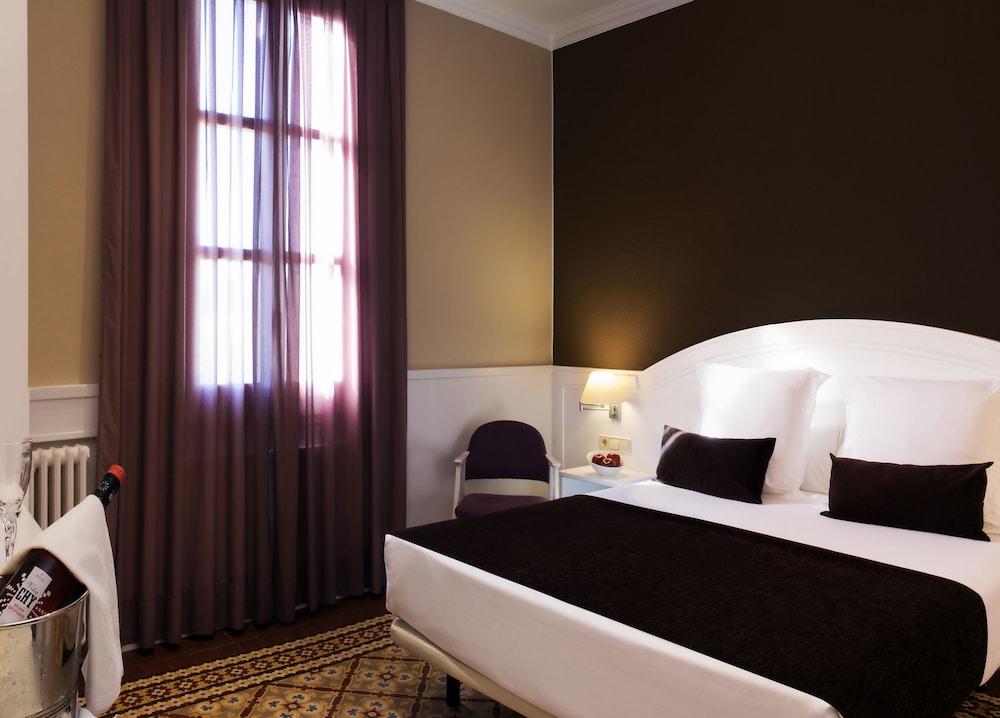 1881 Balneario Vichy Catalan Hotel