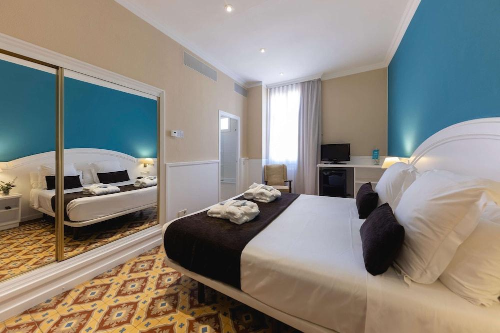 1881 Balneario Vichy Catalan Hotel