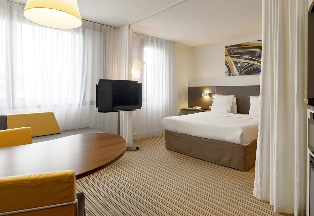 B&B HOTEL Rueil-Malmaison Gare