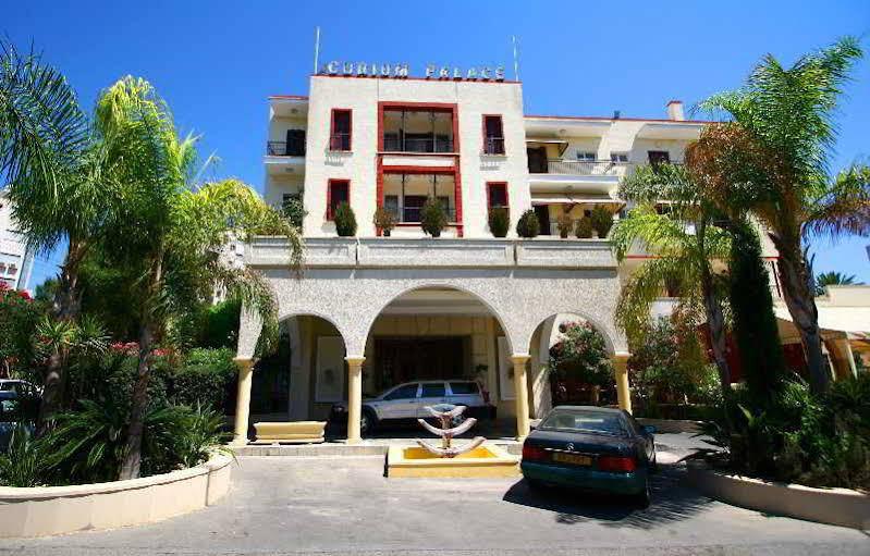 Curium Palace