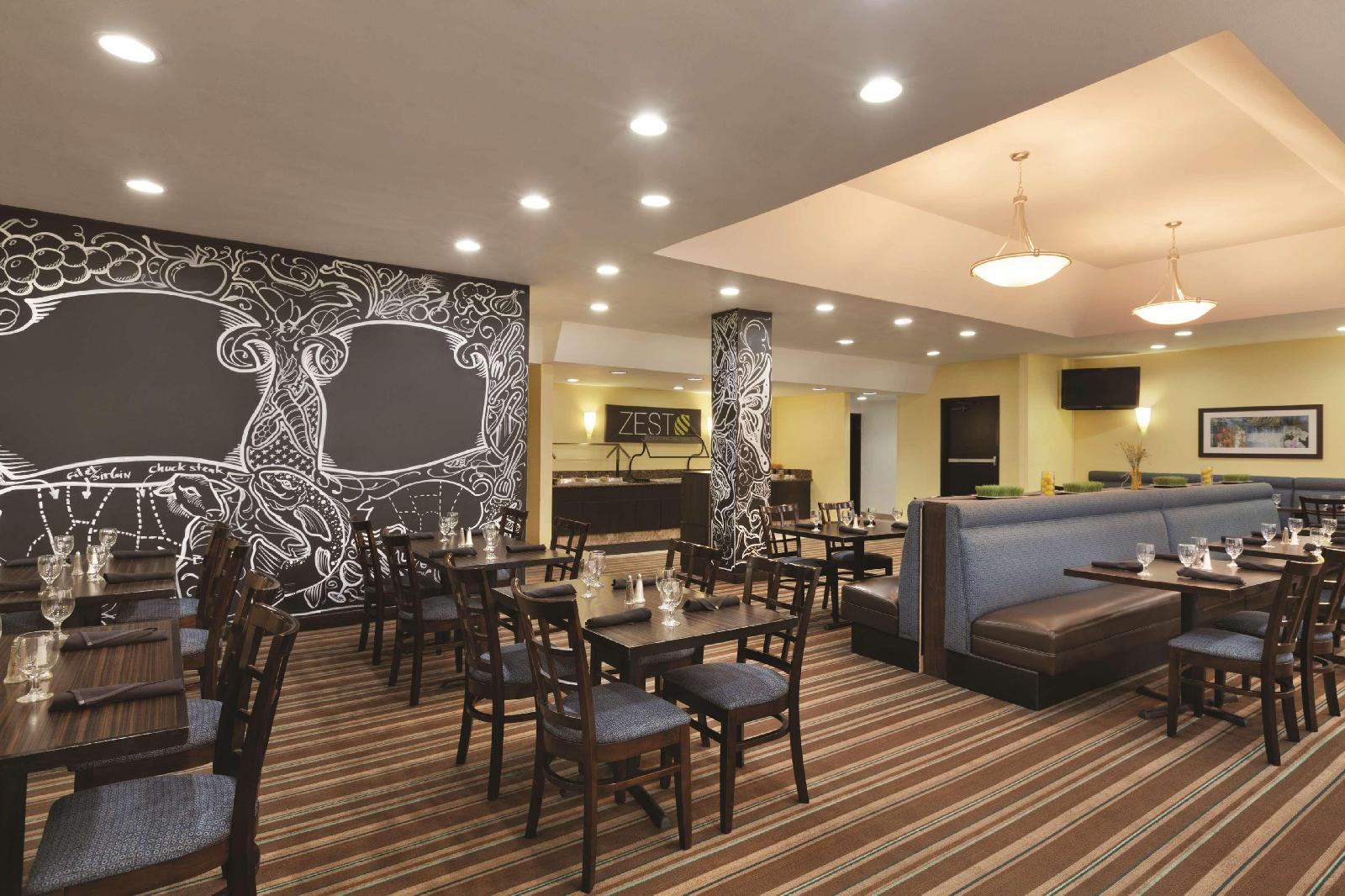 Radisson Hotel Fresno Conference Center