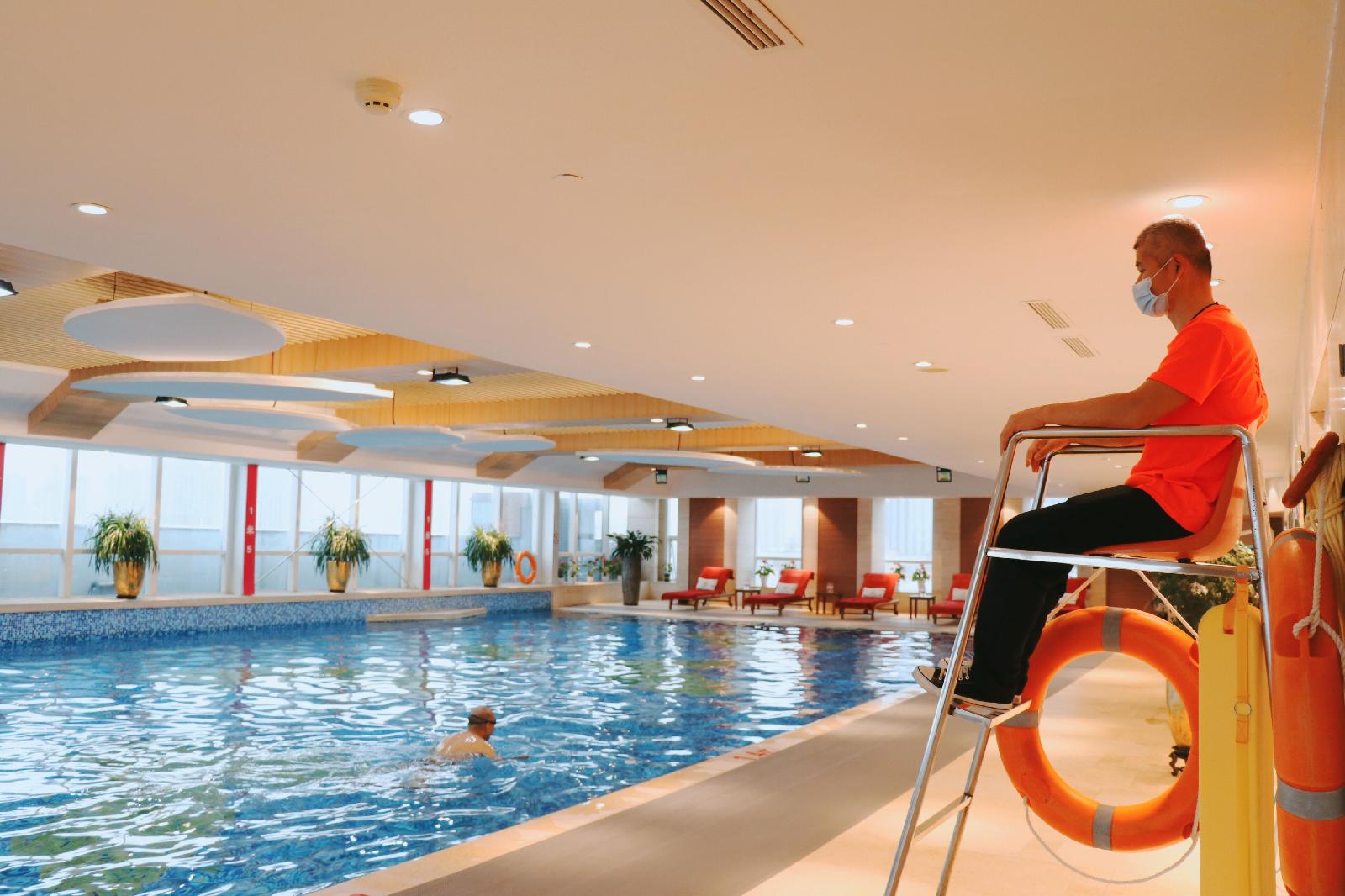 Haiwaihai Crown Hotel