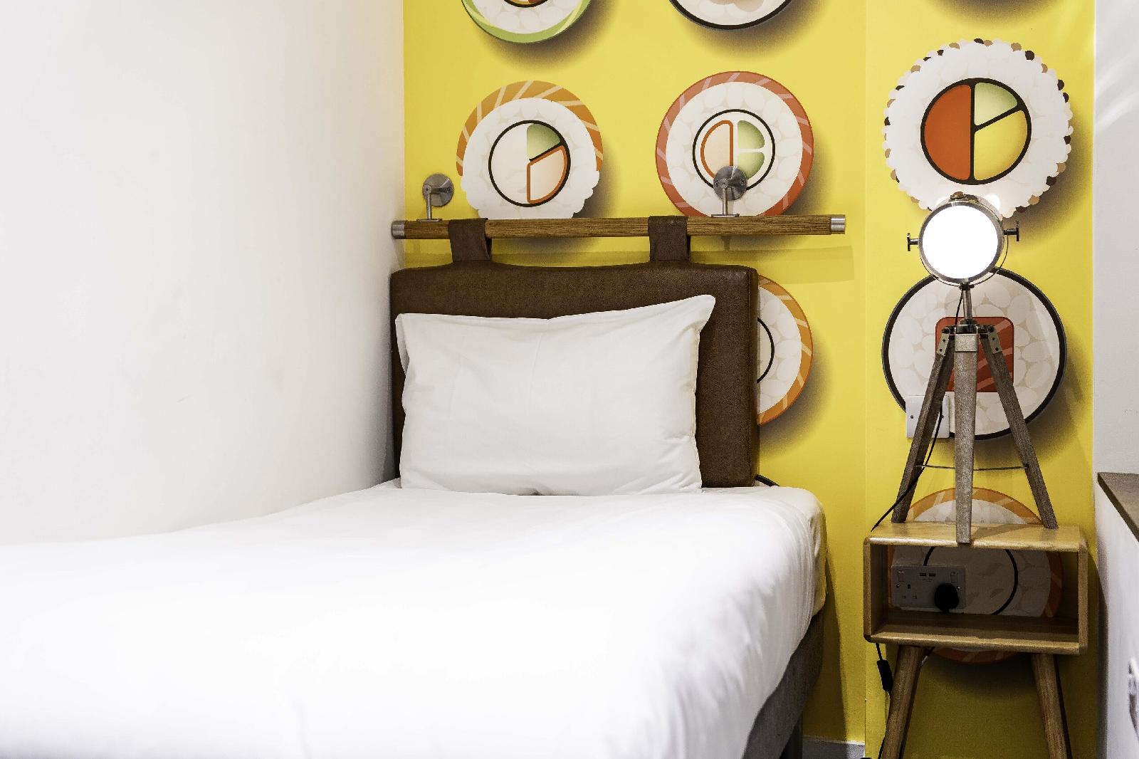 Heeton Concept Hotel - Kensington London
