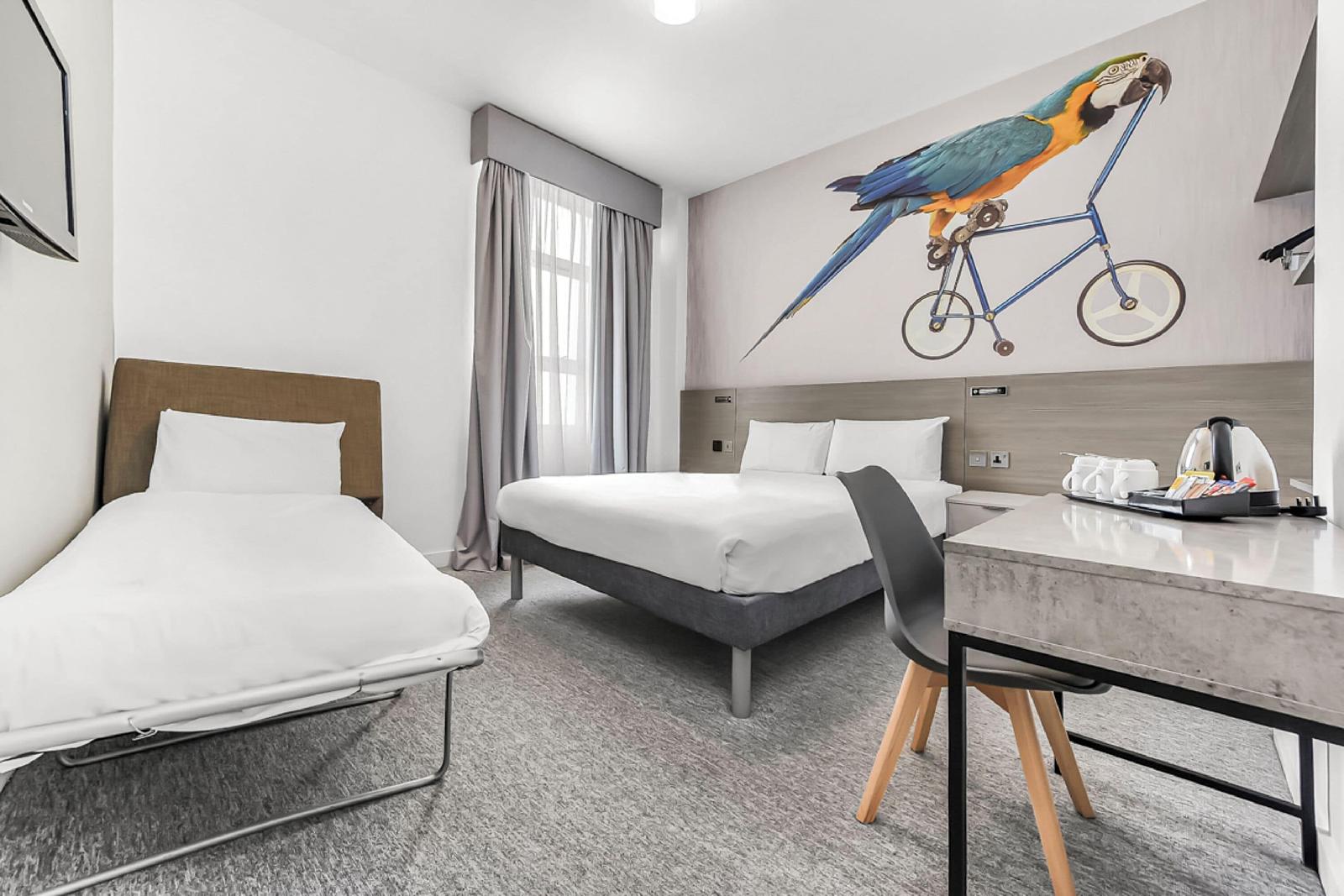 Heeton Concept Hotel - Kensington London