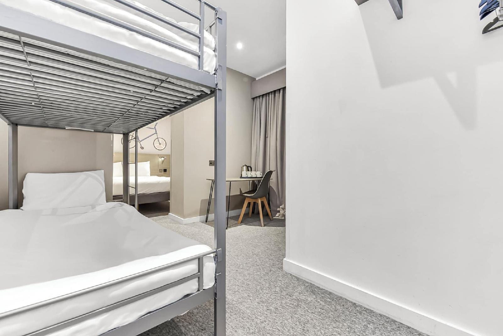 Heeton Concept Hotel - Kensington London