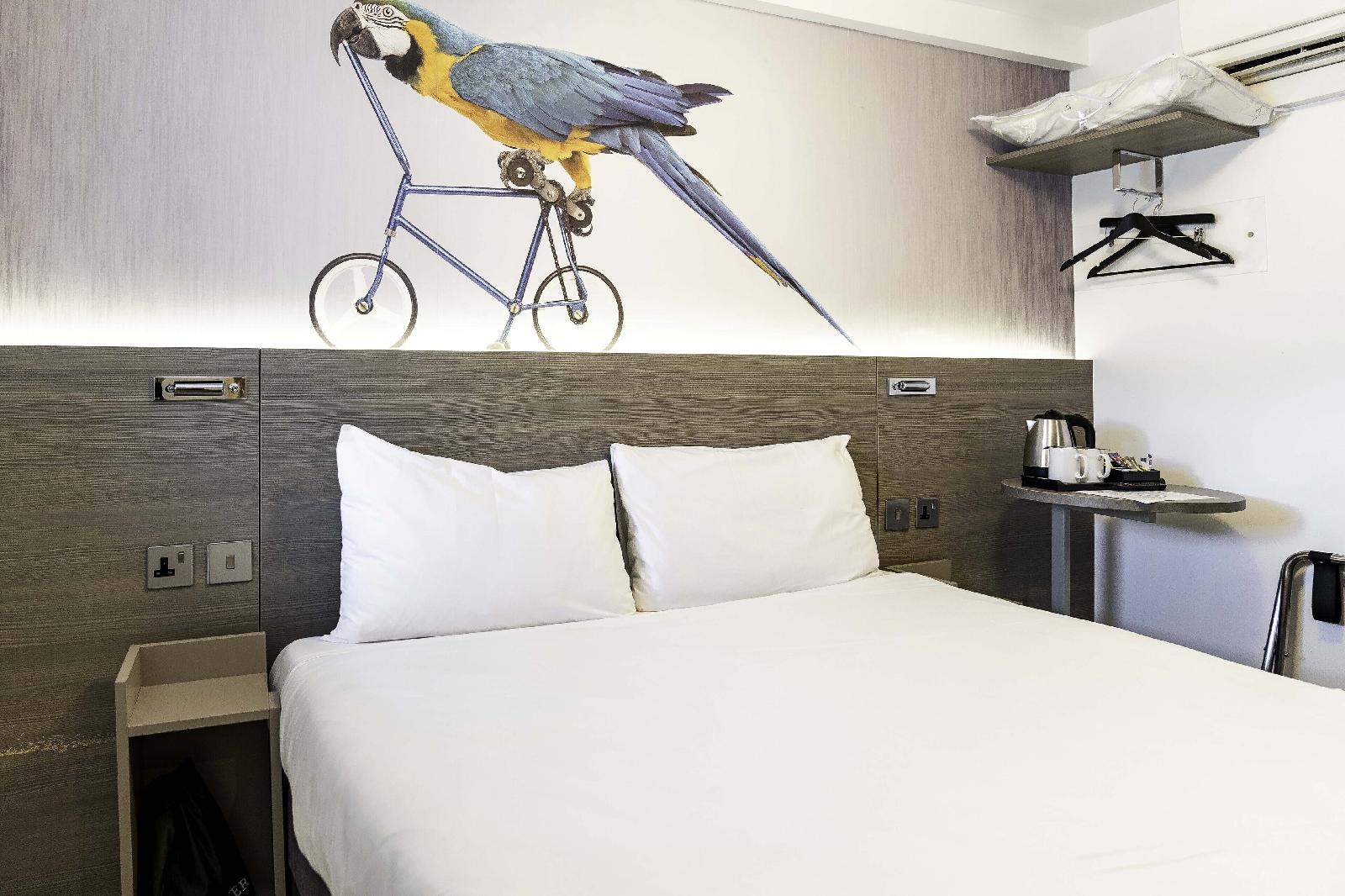 Heeton Concept Hotel - Kensington London