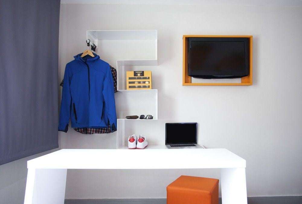Heeton Concept Hotel - Kensington London