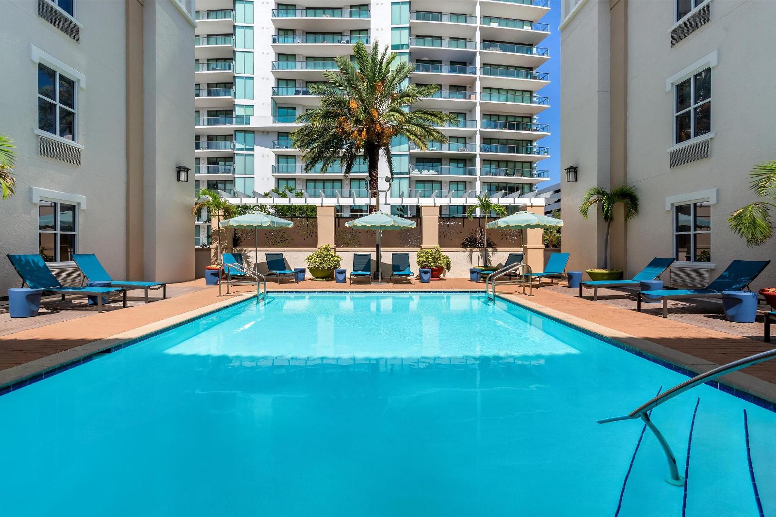 Hampton Inn & Suites St. Petersburg Downtown