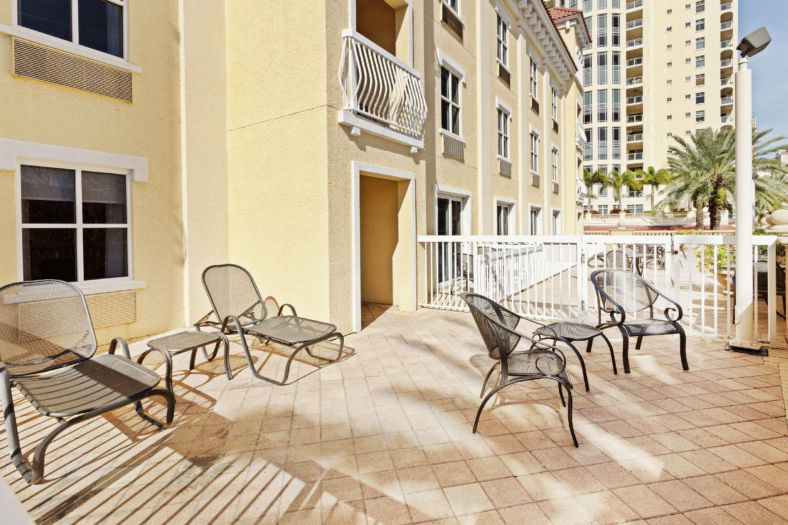 Hampton Inn & Suites St. Petersburg Downtown