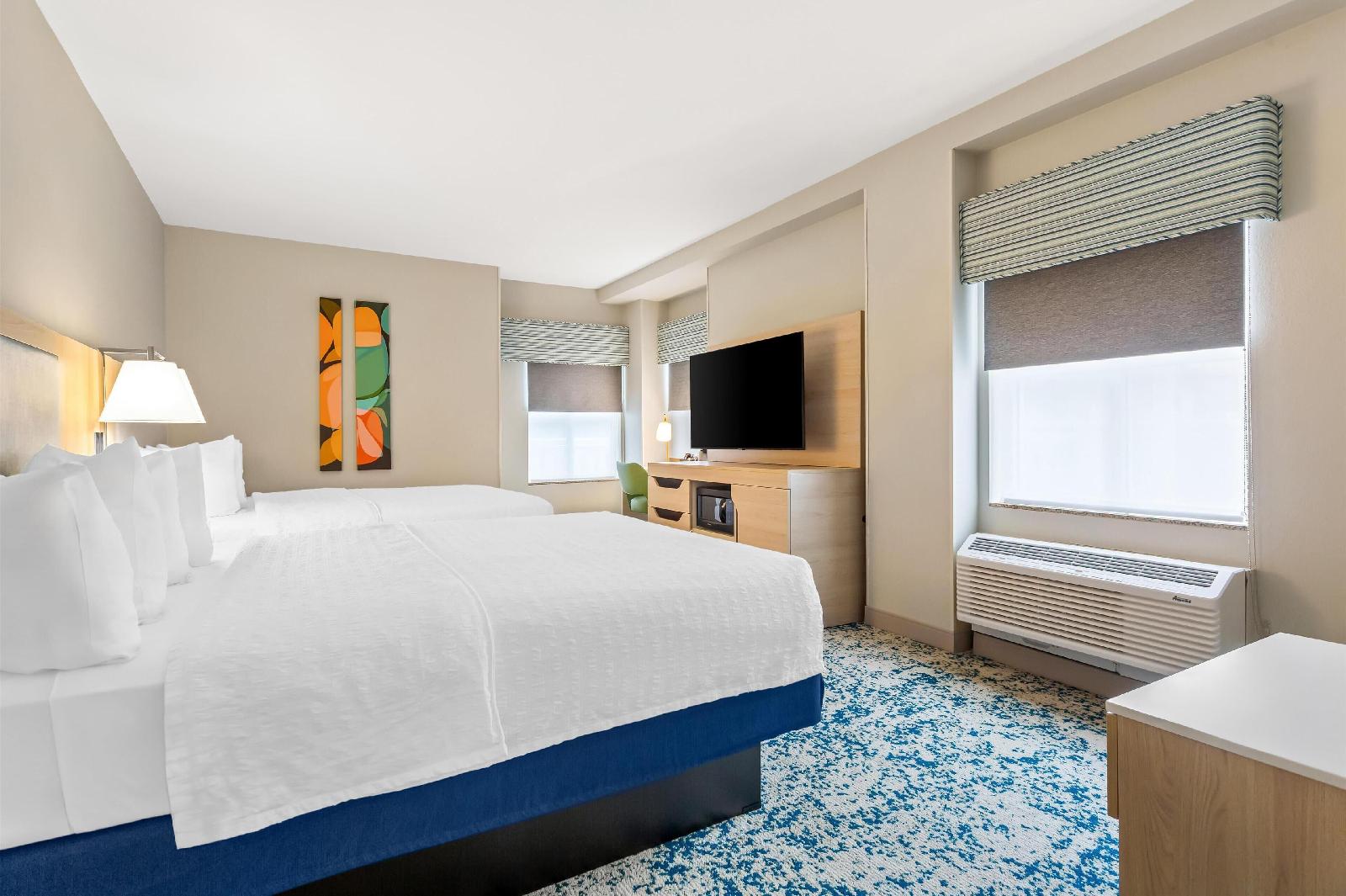 Hampton Inn & Suites St. Petersburg Downtown