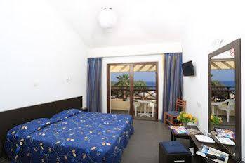Mimosa Beach
