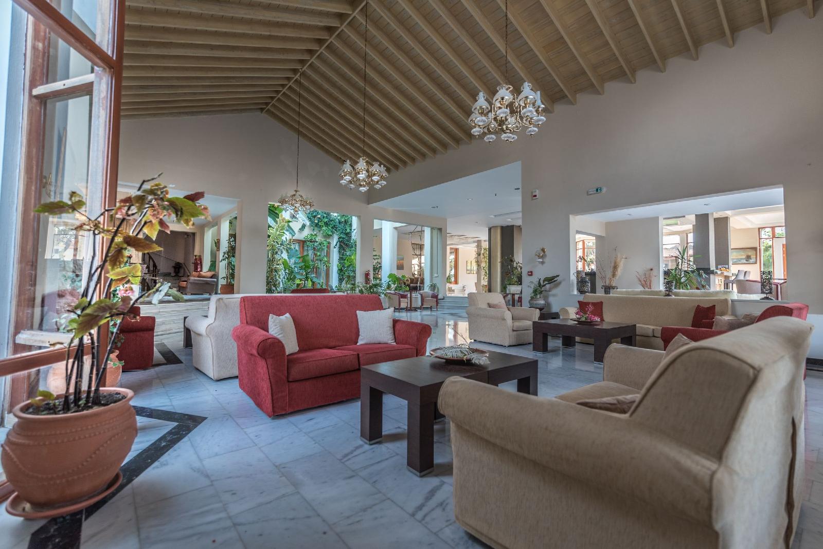 Alma Luxury Resort Hotel