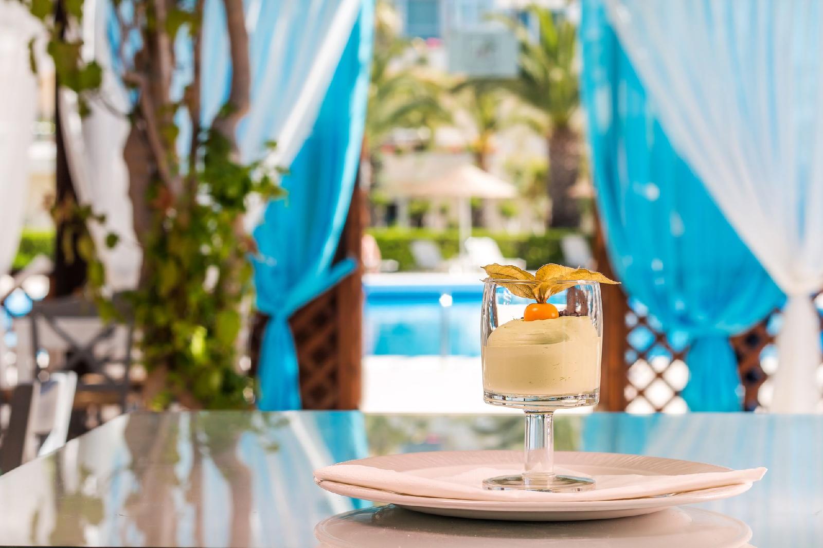 Pegasos Deluxe Beach Hotel