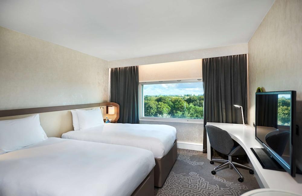 Hilton London Heathrow Airport