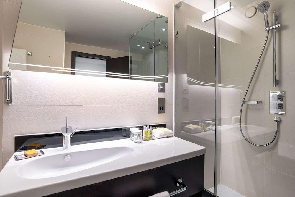 Hilton London Heathrow Airport